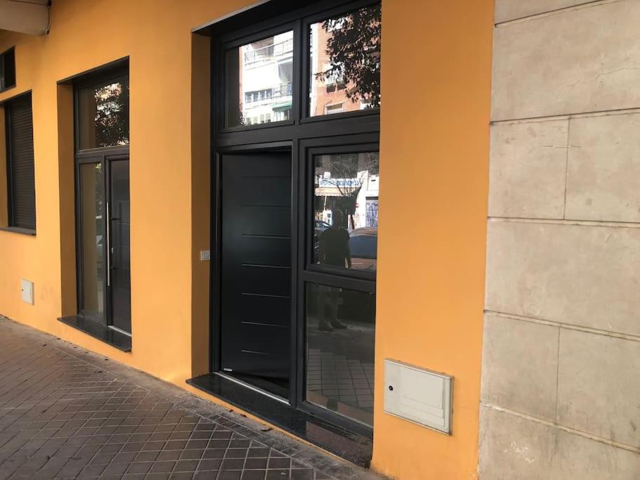 Seco Calle, Precisos Loft Super Equipado Cerca De Metro Pacifico Madrid Exterior foto